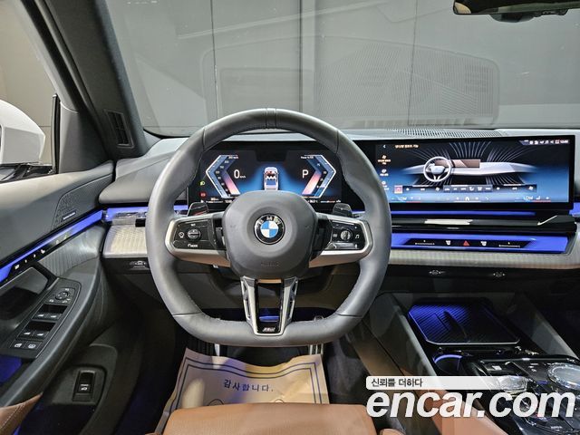 BMW 5 Series (G60) 530i xDrive M Sport 2025 — фото 16