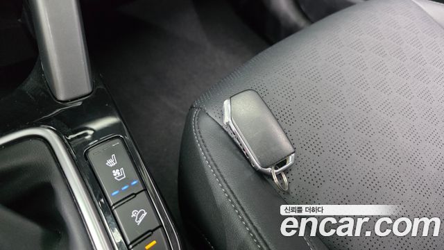 Kia Seltos Gasoline 1.6 Turbo 2WD Prestige 2023 — фото 23