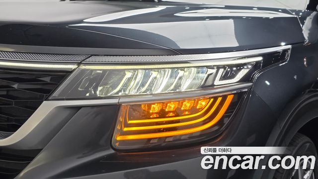 Kia Seltos Gasoline 1.6 Turbo 2WD Prestige 2023 — фото 28