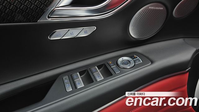 Genesis GV80 Coupe 2.5T Gasoline AWD 2024 — фото 31
