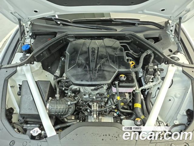 Genesis G70 Shooting Brake Gasoline 2.5T 2WD 2025 — фото 5