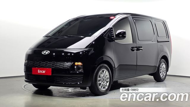 Hyundai Staria HEV 1.6T Cargo 2-Seater Modern 2026 — фото 1