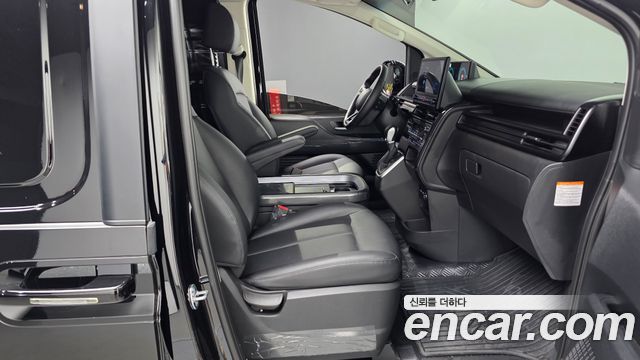 Hyundai Staria HEV 1.6T Cargo 2-Seater Modern 2026 — фото 15
