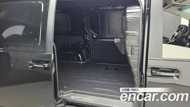Hyundai Staria HEV 1.6T Cargo 2-Seater Modern 2026 — фото 16