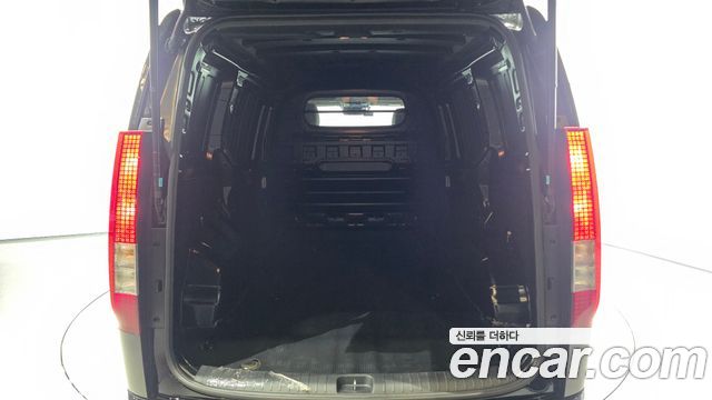 Hyundai Staria HEV 1.6T Cargo 2-Seater Modern 2026 — фото 24