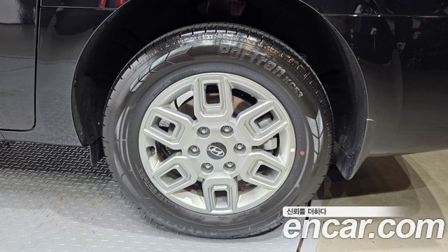 Hyundai Staria HEV 1.6T Cargo 2-Seater Modern 2026 — фото 27