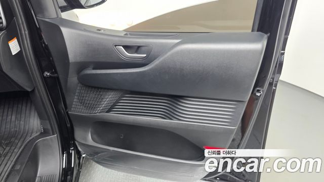 Hyundai Staria HEV 1.6T Cargo 2-Seater Modern 2026 — фото 31