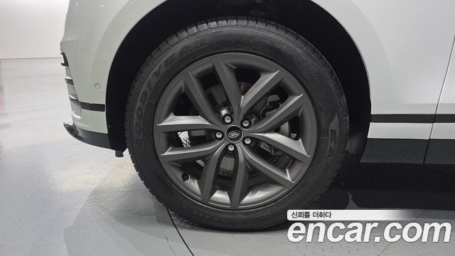 Land Rover Range Rover Velar 2.0 P250 Dynamic SE 2026 — фото 5