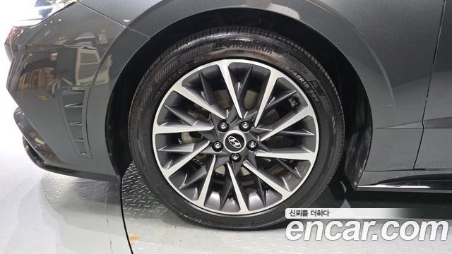Hyundai Sonata (DN8) 1.6 Turbo Premium Plus 2022 — фото 5