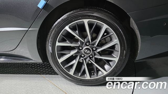 Hyundai Sonata (DN8) 1.6 Turbo Premium Plus 2022 — фото 21