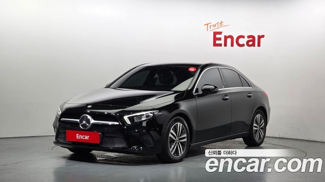 Mercedes-Benz A-Class (W177) A220 Sedan