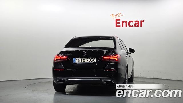 Mercedes-Benz A-Class (W177) A220 Sedan 2021 — фото 4