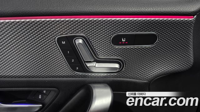 Mercedes-Benz A-Class (W177) A220 Sedan 2021 — фото 15