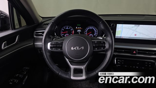 Kia K5 (III) 2.0 Prestige 2022 — фото 13