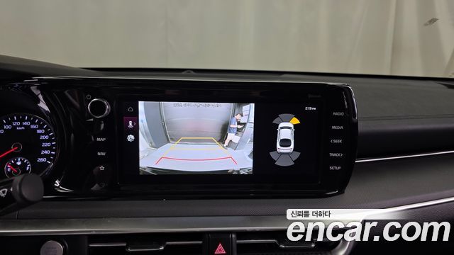 Kia K5 (III) 2.0 Prestige 2022 — фото 15