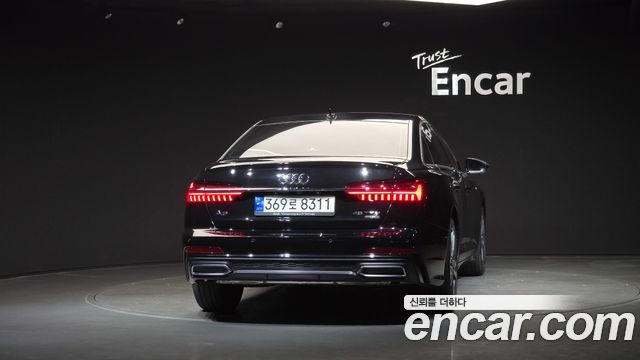 Audi A6 (C8) 45 TFSI Quattro Premium 2022 — фото 4