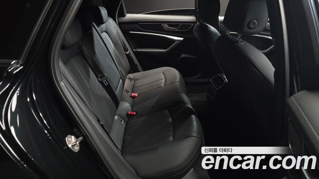 Audi A6 (C8) 45 TFSI Quattro Premium 2022 — фото 11
