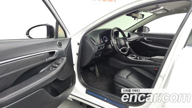 Hyundai Sonata (DN8) 2.0 Premium Plus 2022 — фото 10