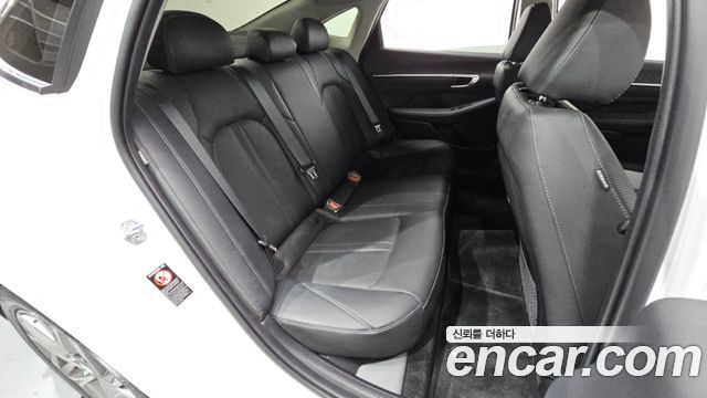 Hyundai Sonata (DN8) 2.0 Premium Plus 2022 — фото 11