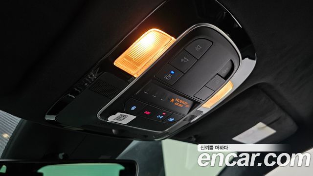 Hyundai Santa Fe Diesel 2.2 2WD Prestige 2021 — фото 28