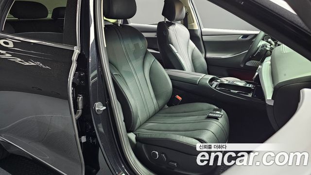 Genesis Electrified G80 (RG3) e-AWD 2022 — фото 16