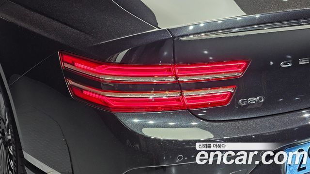 Genesis Electrified G80 (RG3) e-AWD 2022 — фото 29