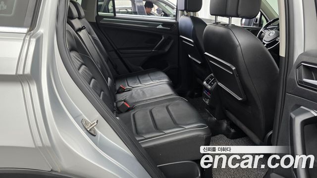 Volkswagen Tiguan (II) 2.0 TDI 4Motion Prestige 2018 — фото 11