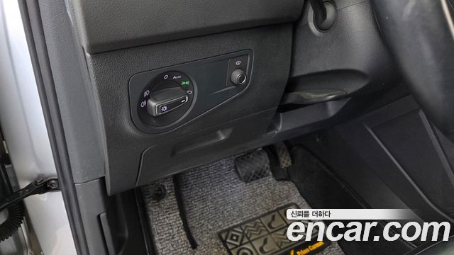 Volkswagen Tiguan (II) 2.0 TDI 4Motion Prestige 2018 — фото 32