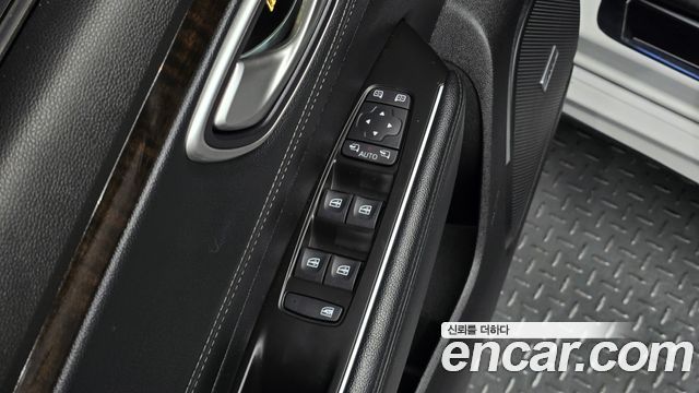 Renault Korea SM6 2.0 GDe RE 2017 — фото 18