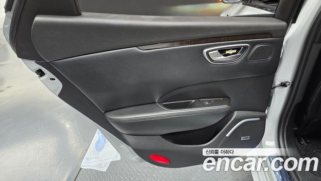 Renault Korea SM6 2.0 GDe RE 2017 — фото 25