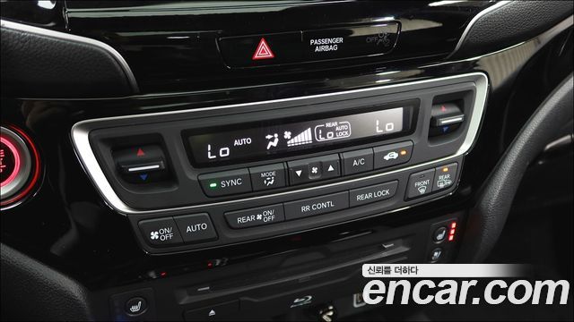 Honda Pilot (III) 3.5 Elite 2019 — фото 18