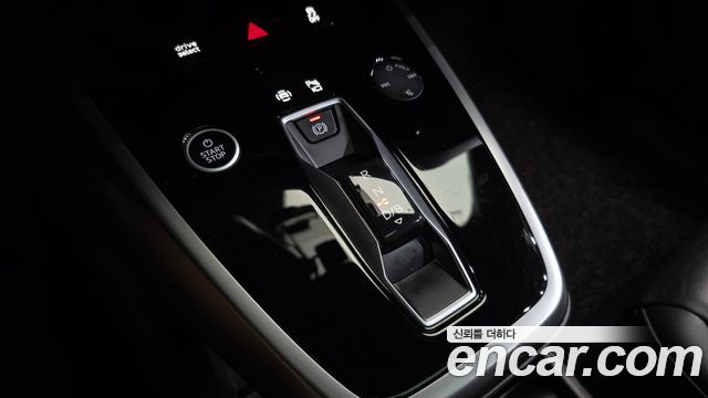Audi Q4 e-tron (F4) 40 Premium 2022 — фото 9