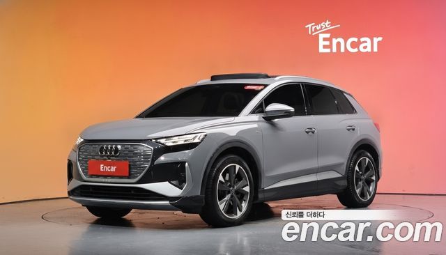 Audi Q4 e-tron (F4) 40 Premium