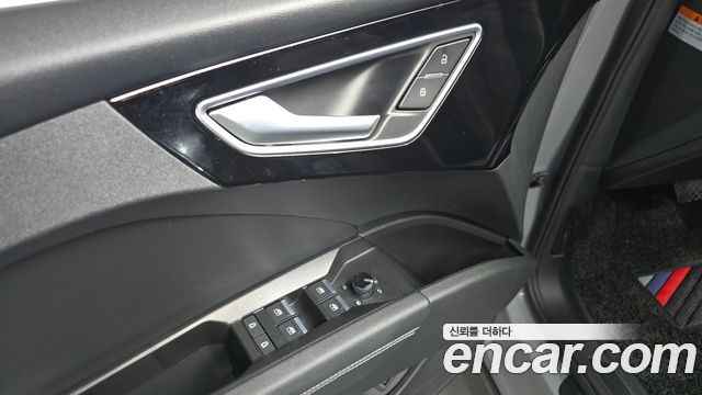 Audi Q4 e-tron (F4) 40 Premium 2022 — фото 35