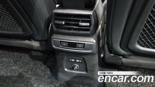 Audi Q4 e-tron (F4) 40 Premium 2022 — фото 38