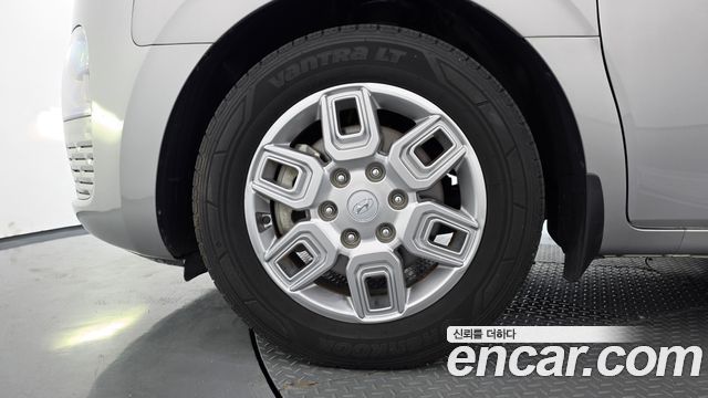Hyundai Staria Cargo 5-Seater Modern 2022 — фото 5