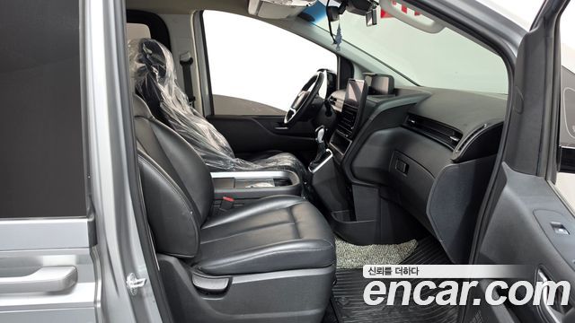 Hyundai Staria Cargo 5-Seater Modern 2022 — фото 11