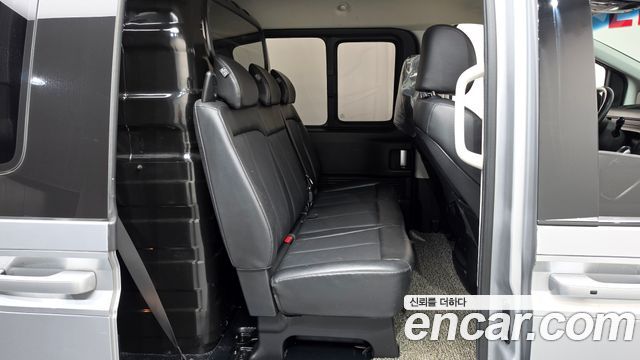 Hyundai Staria Cargo 5-Seater Modern 2022 — фото 12