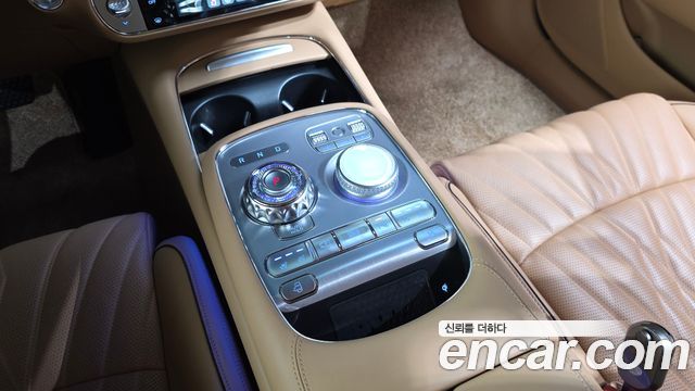 Genesis G90 (RS4) Gasoline 3.5 Turbo AWD 2022 — фото 9