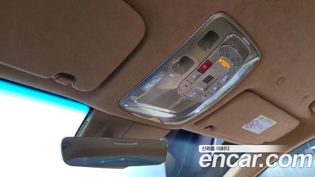 Genesis G90 (RS4) Gasoline 3.5 Turbo AWD 2022 — фото 18