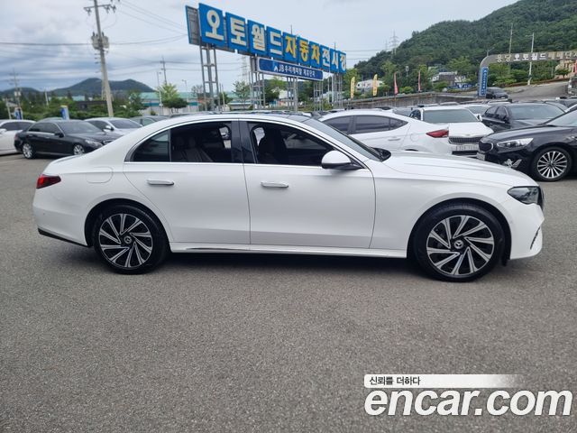 Mercedes-Benz E-Class (W214) E300 4MATIC Exclusive 2024 — фото 4
