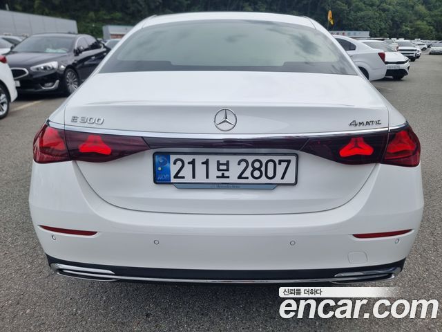 Mercedes-Benz E-Class (W214) E300 4MATIC Exclusive 2024 — фото 6
