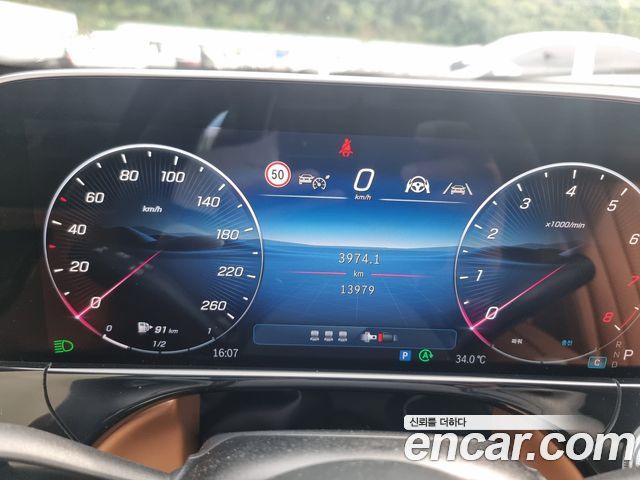 Mercedes-Benz E-Class (W214) E300 4MATIC Exclusive 2024 — фото 20