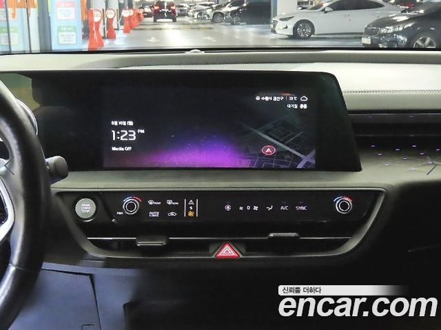 Kia K8 3.5 Gasoline 4WD Signature 2022 — фото 15