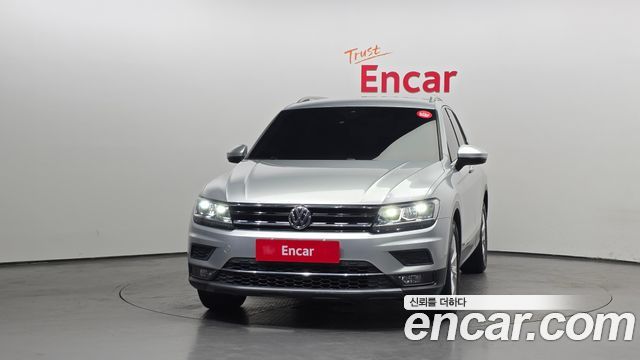 Volkswagen Tiguan (II) 2.0 TDI Premium 2018 — фото 3