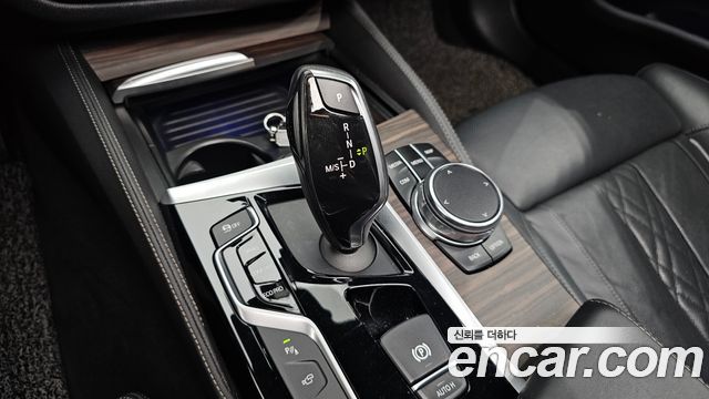 BMW 5 Series (G30) 520d M Sport Package Plus 2017 — фото 9