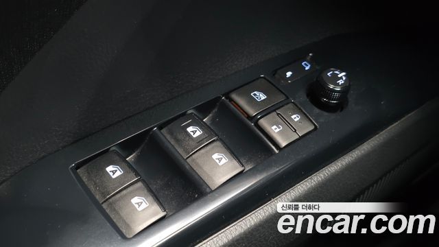 Toyota Camry (XV70) 2.5 LE Hybrid 2019 — фото 29