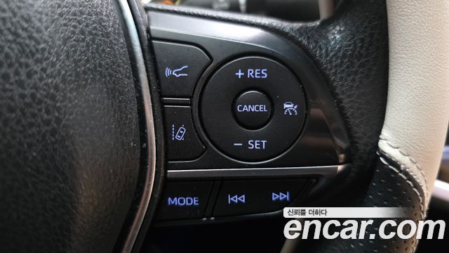 Toyota Camry (XV70) 2.5 LE Hybrid 2019 — фото 30