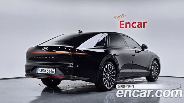 Hyundai Grandeur Hybrid (GN7) Calligraphy 2026 — фото 2