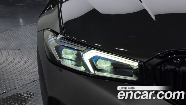 BMW 3 Series (G20) 320i M Sport 2025 — фото 22